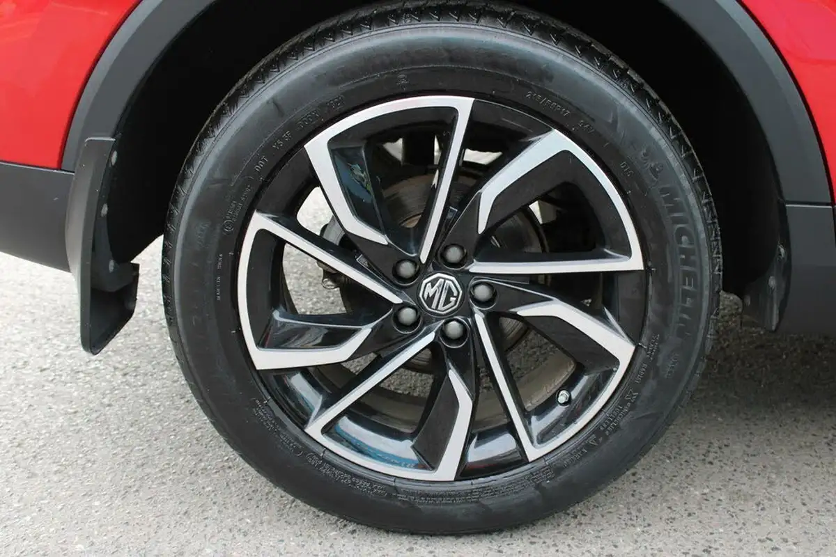 2021-mg-zs-suv-10t-gdi-exclusive-big-26