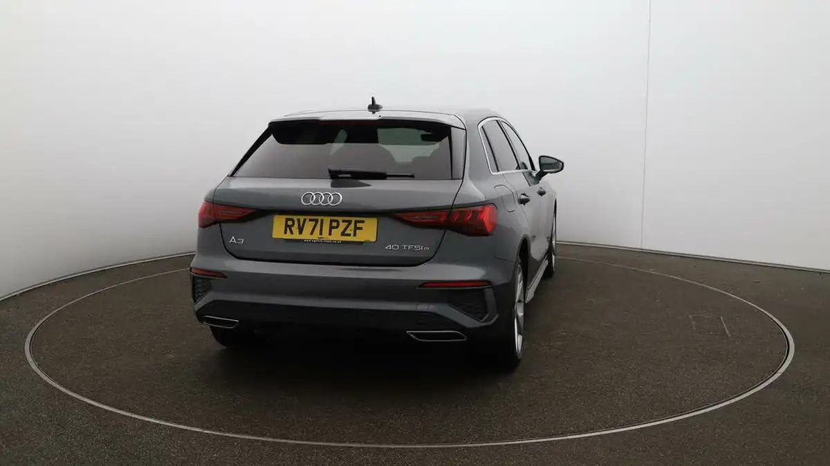2022-audi-a3-14-40-tfsi-e-s-line-big-49