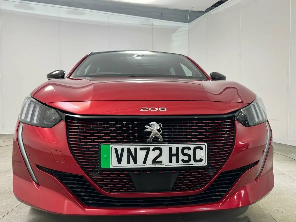 2022-peugeot-208-e-gt-premium-big-7