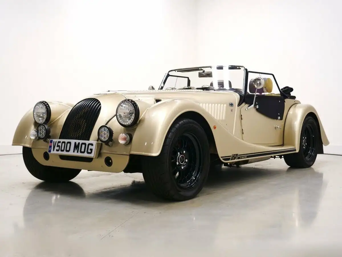 2016-morgan-roadster-37-big-8