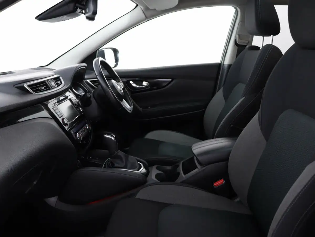 2021-nissan-qashqai-13-dig-t-n-connecta-158ps-xtronic-big-44