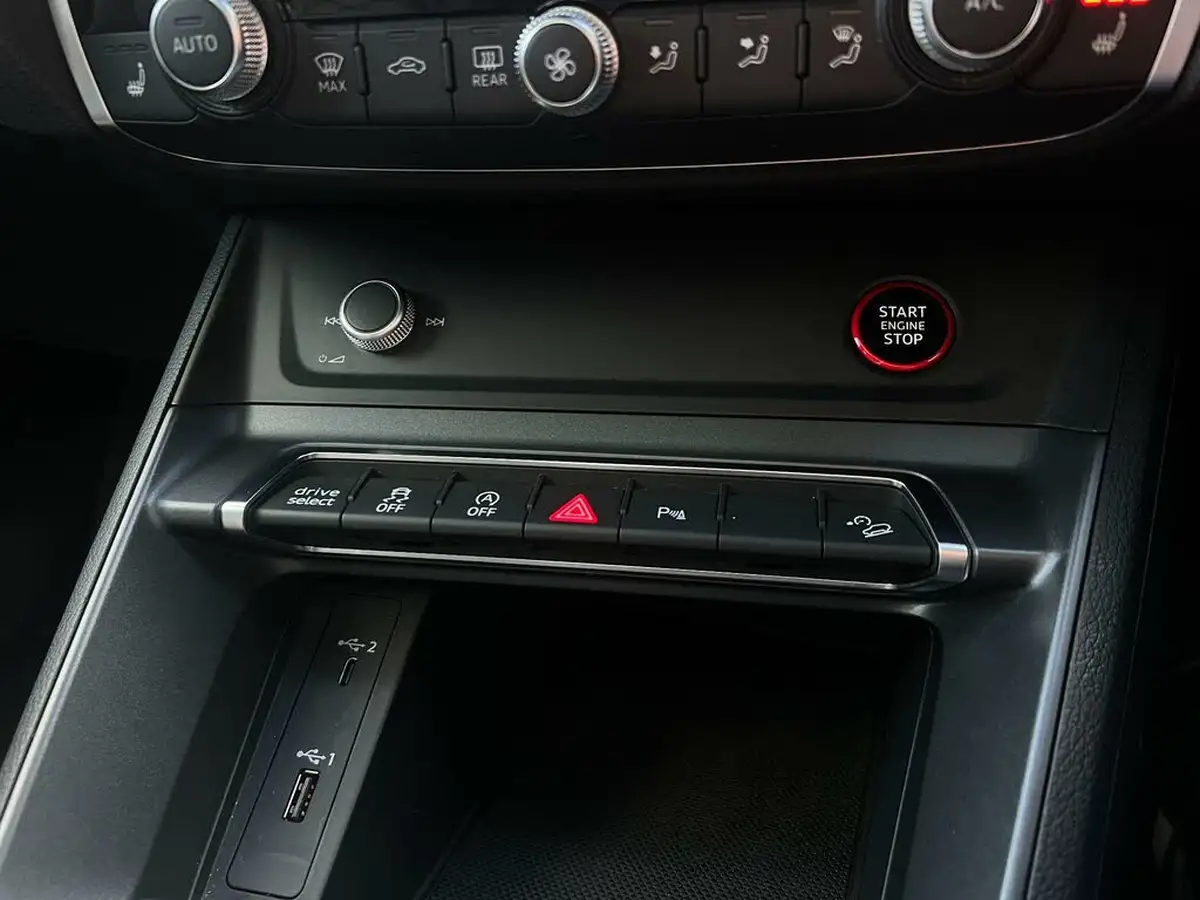 2021-audi-rs-q3-25-tfsi-audi-sport-edition-sportback-big-42