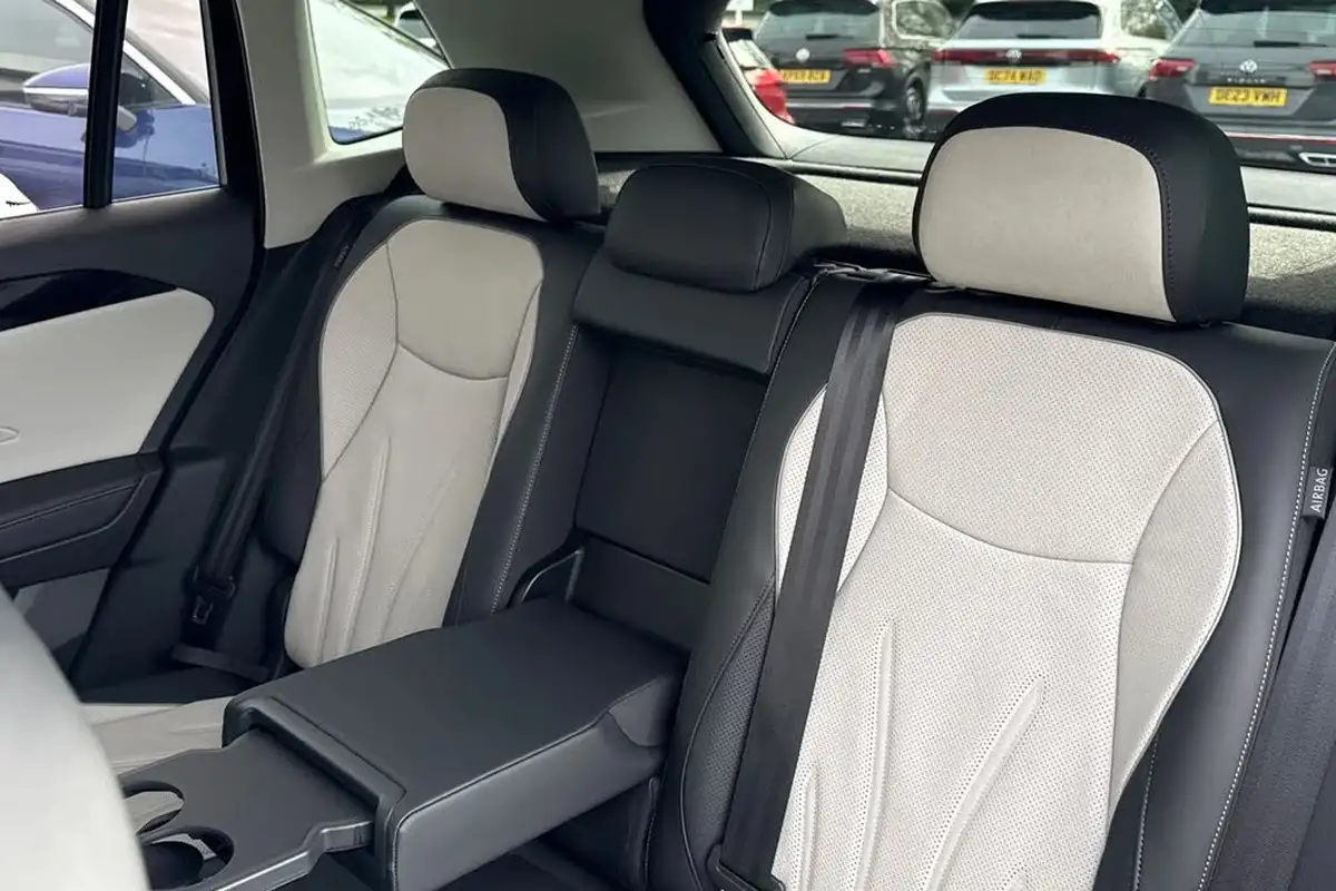 2024-volkswagen-tiguan-20tdi-elegance-150ps-big-18