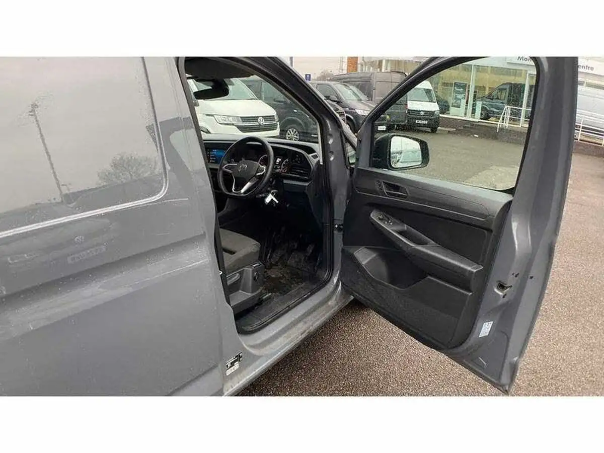 2024-volkswagen-caddy-20tdi-c20-cargo-commerce-plus-102pseu6d-big-18