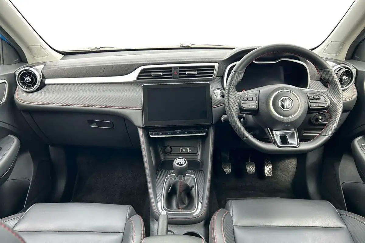 2024-mg-zs-suv-10t-gdi-exclusive-big-8