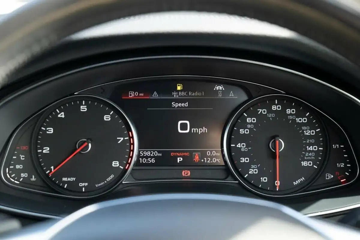 2019-audi-a6-saloon-20-45-tfsi-sport-big-13