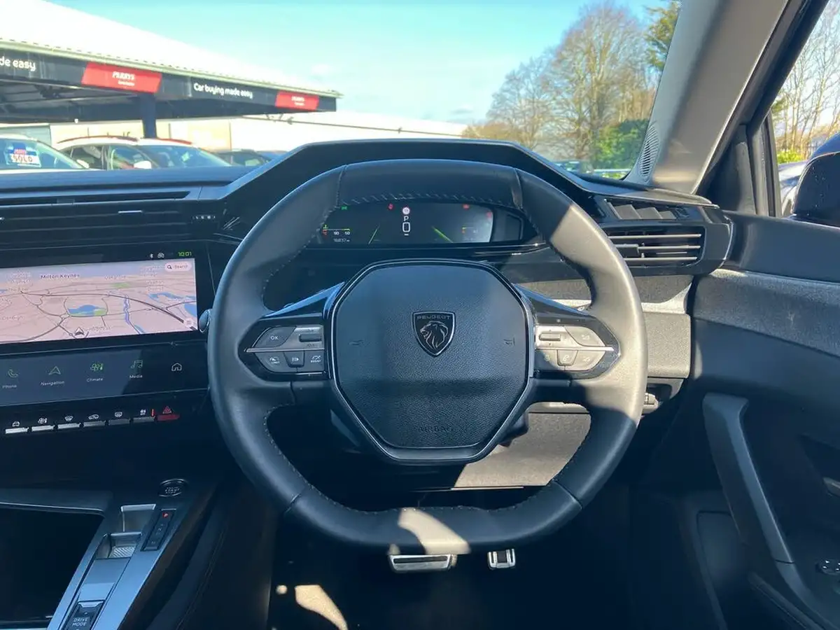 2023-peugeot-308-sw-12-puretech-allure-130ps-ss-eat8-big-14