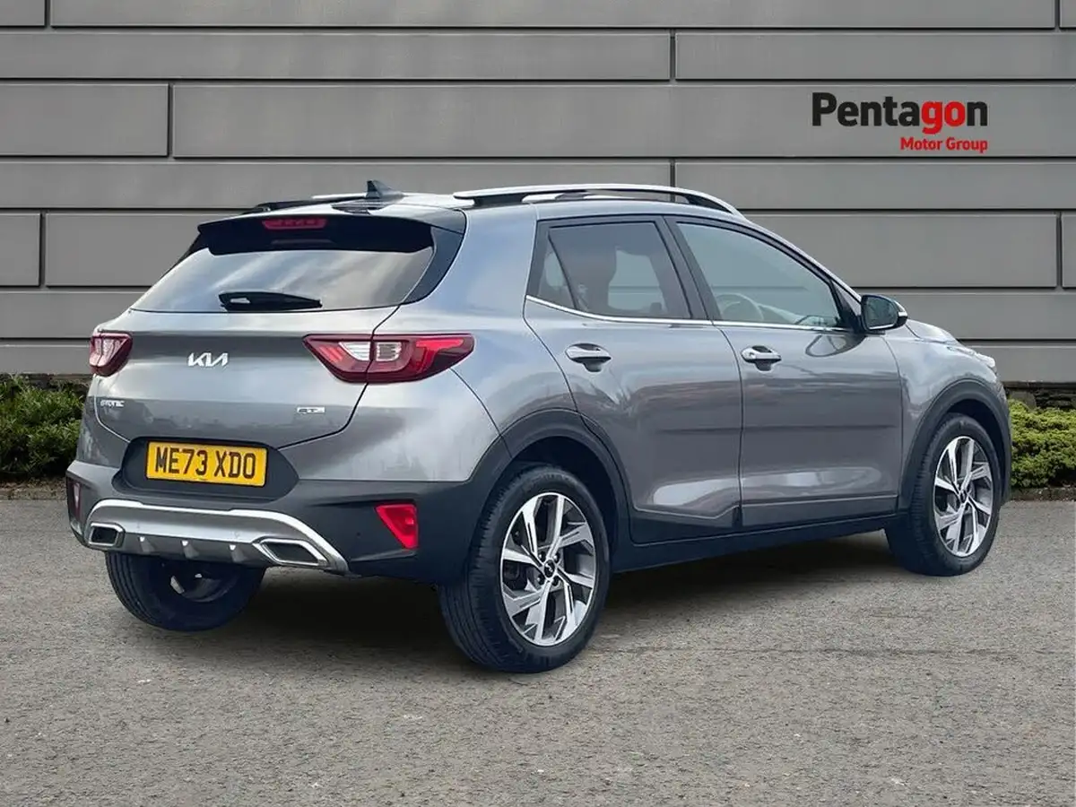 2024-kia-stonic-10-t-gdi-gt-line-98bhp-dct-big-3