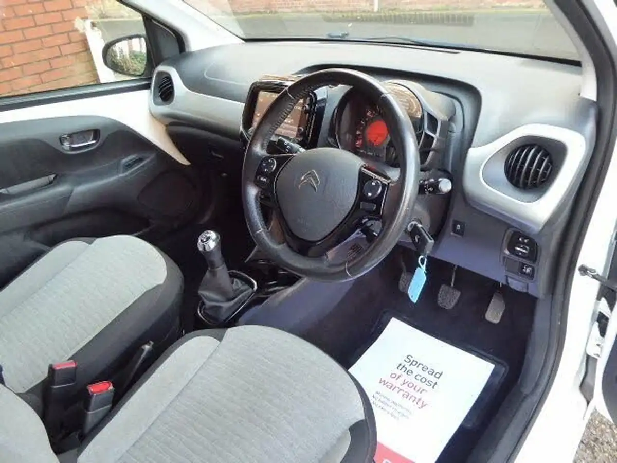 2017-citroen-c1-12-puretech-flair-5d-big-13