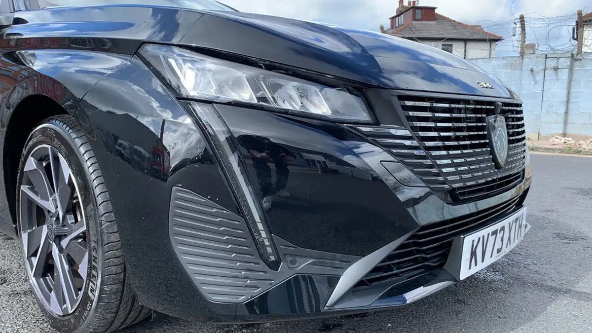 2023-peugeot-308-15-bluehdi-allure-premium-130ps-big-48