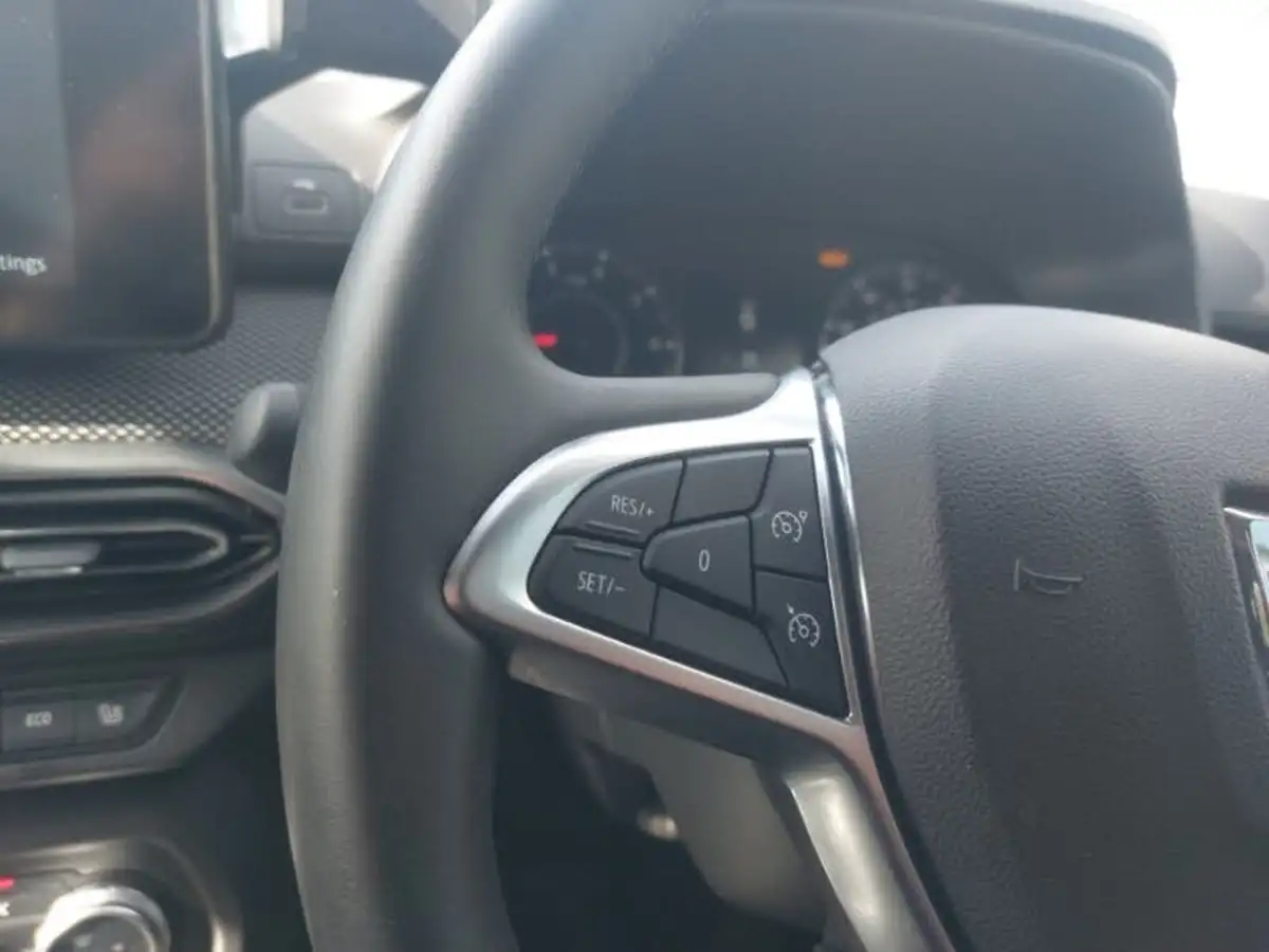 2023-dacia-jogger-10-tce-extreme-se-big-15