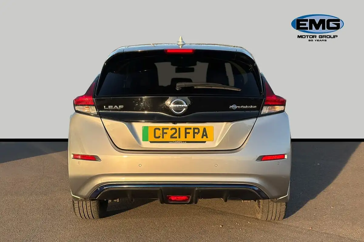 2021-nissan-leaf-e-e-tekna-big-4