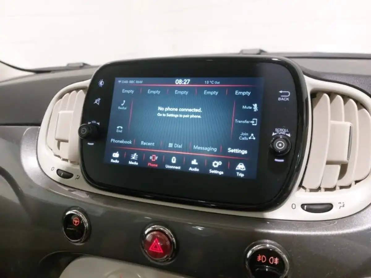 2022-fiat-500-10-dolcevita-big-9