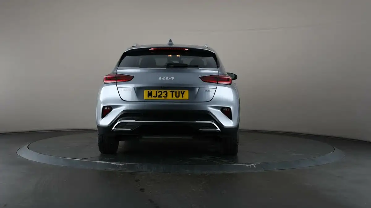 2023-kia-xceed-16-gdi-3-big-5