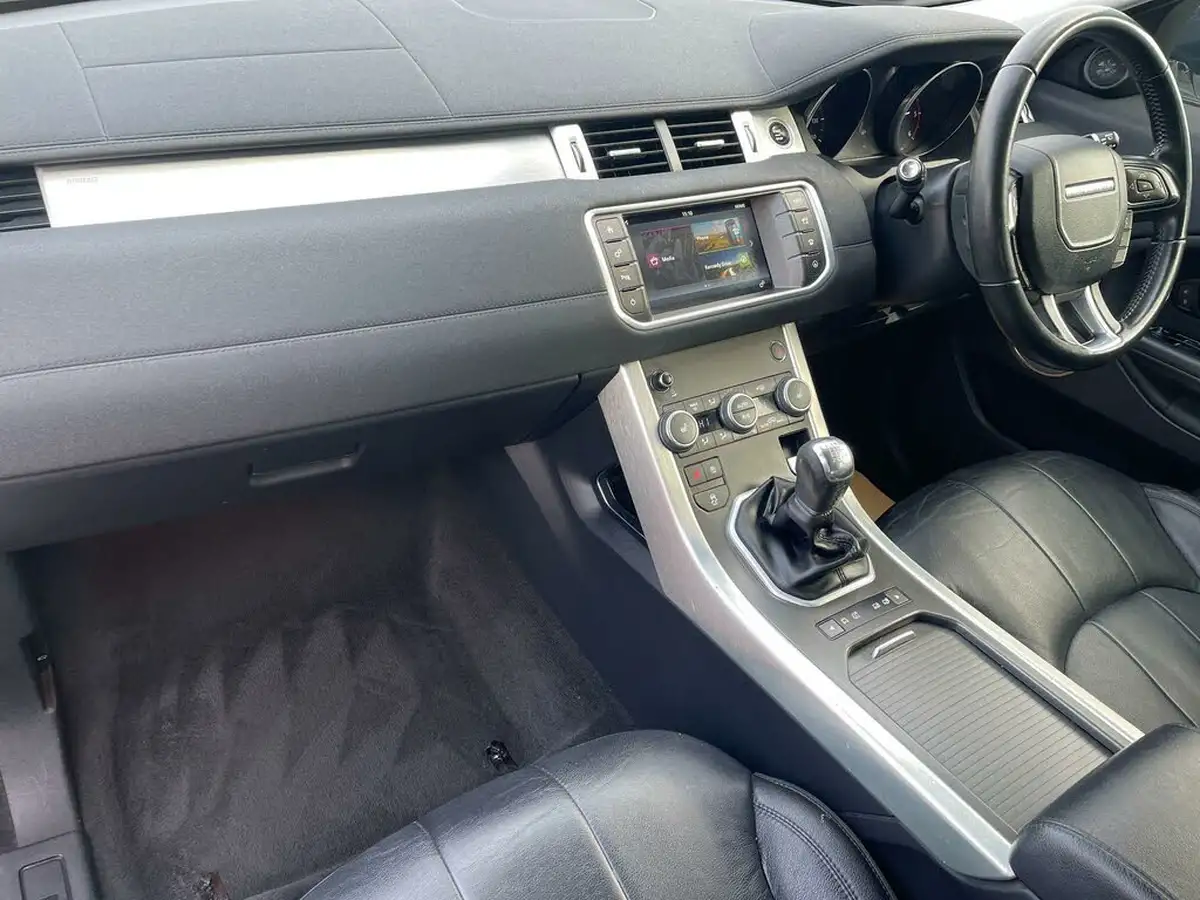 2018-land-rover-range-rover-evoque-20td4-se-big-11