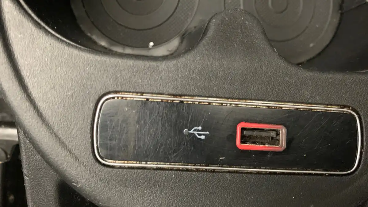 2019-fiat-500-12-star-big-24