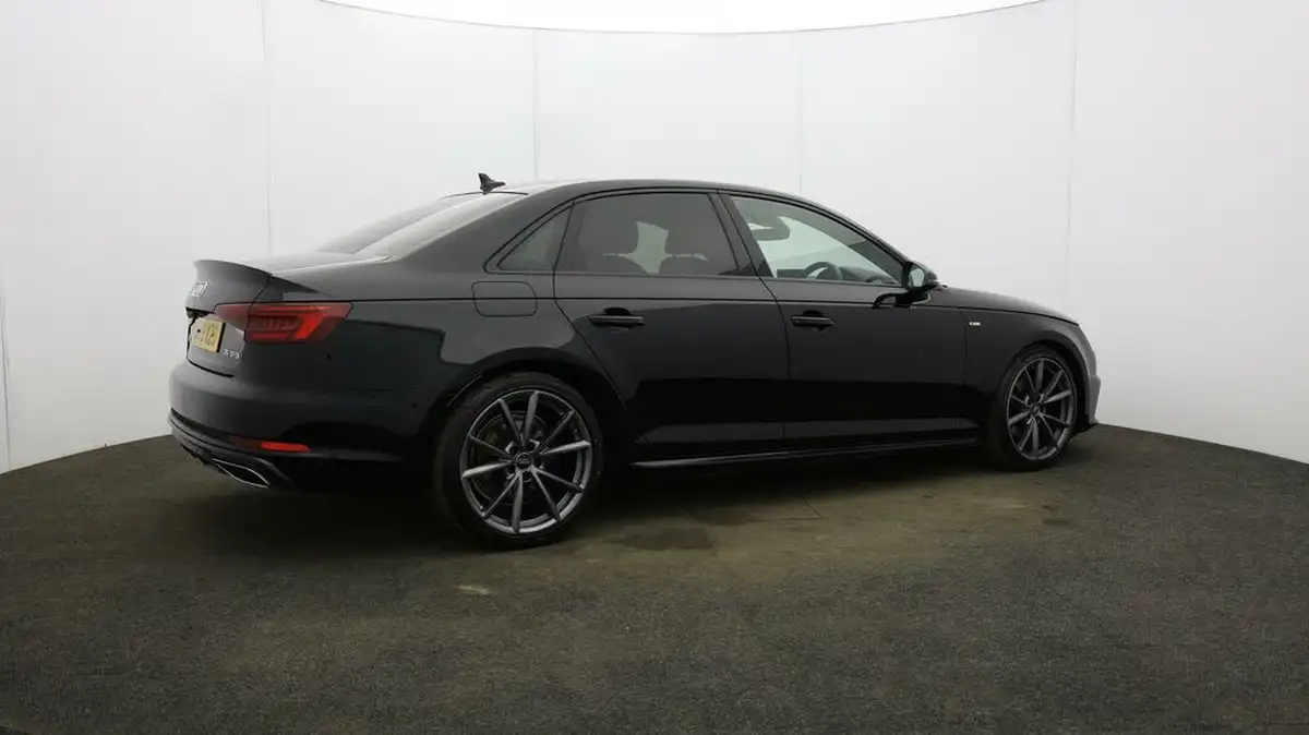 2019-audi-a4-20-35-tfsi-black-edition-s-tronic-big-6