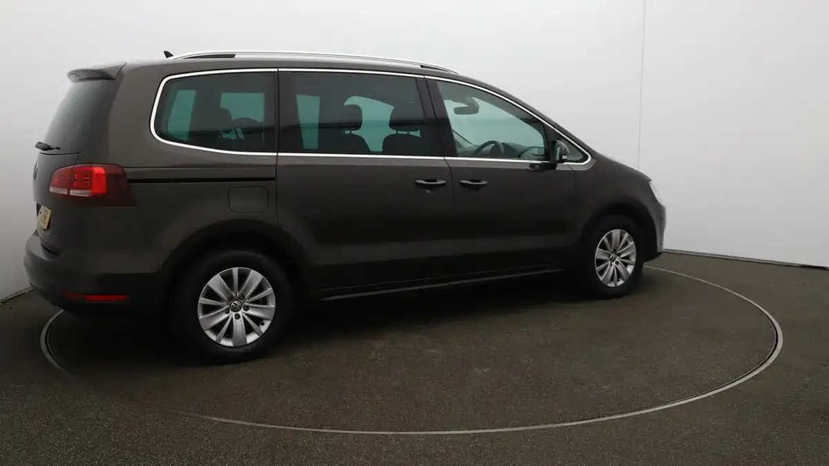 2021-volkswagen-sharan-14-tsi-se-nav-dsg-big-45