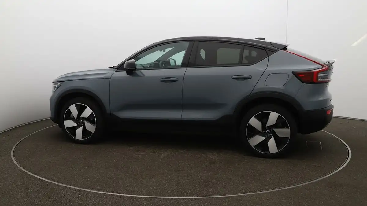 2022-volvo-c40-e-twin-recharge-pro-big-50
