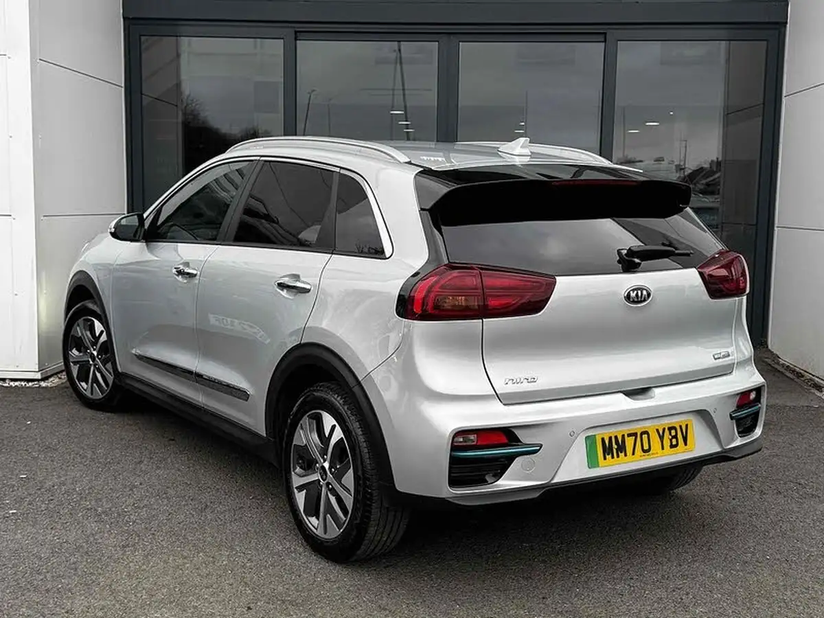 2021-kia-e-niro-ev-4-big-1