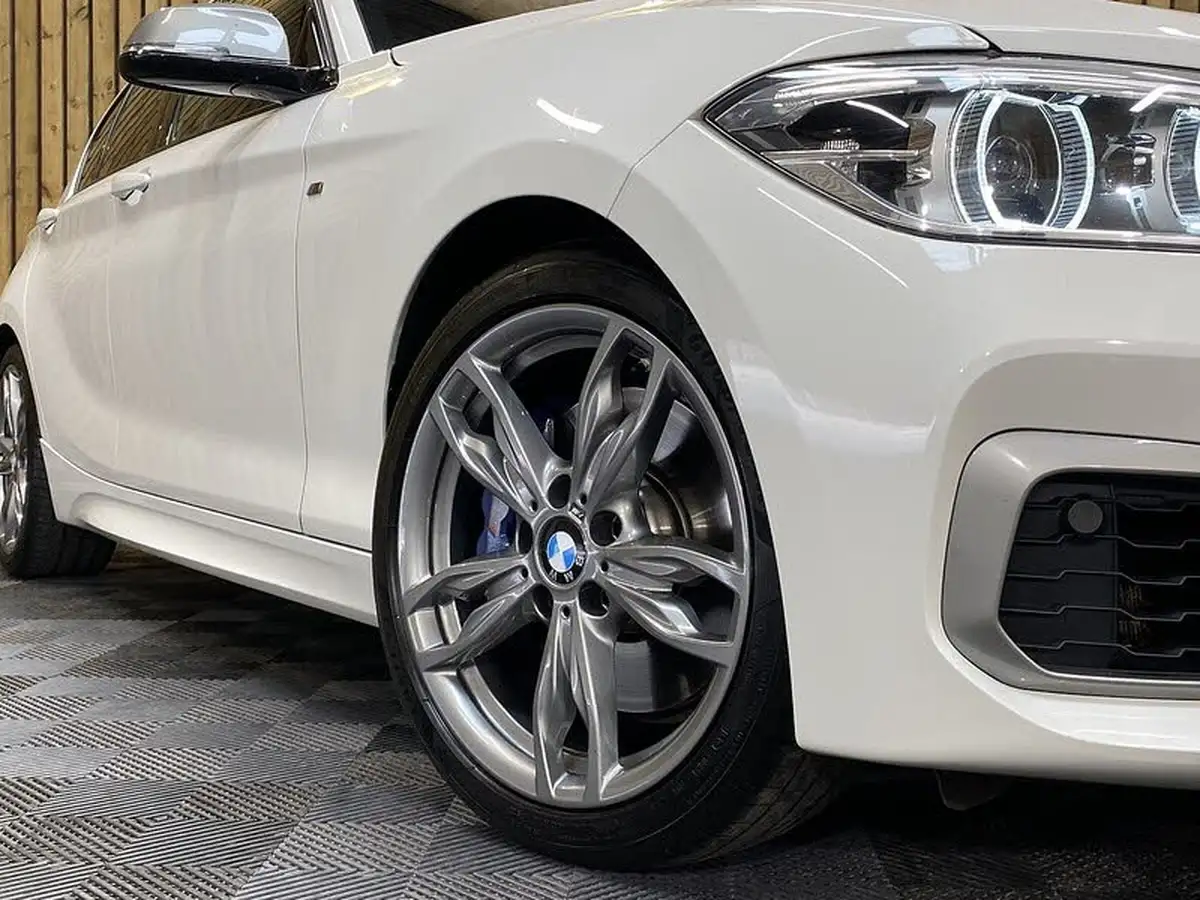 2017-bmw-1-series-30-m140i-5d-sport-auto-big-15