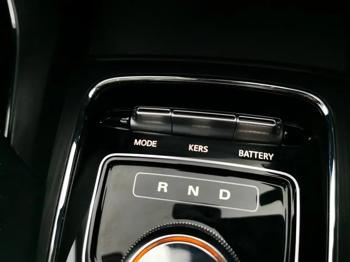 2022-mg-zs-suv-e-trophy-ev-176ps-big-20