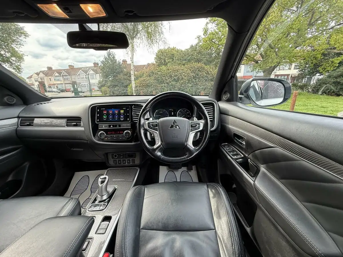 2019-mitsubishi-outlander-24-4h-phev-big-37