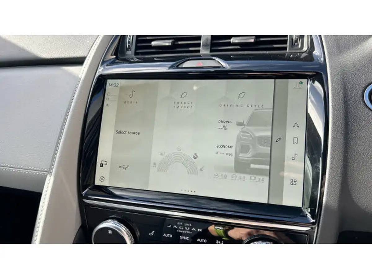 2024-jaguar-e-pace-20-d200-r-dynamic-s-big-47