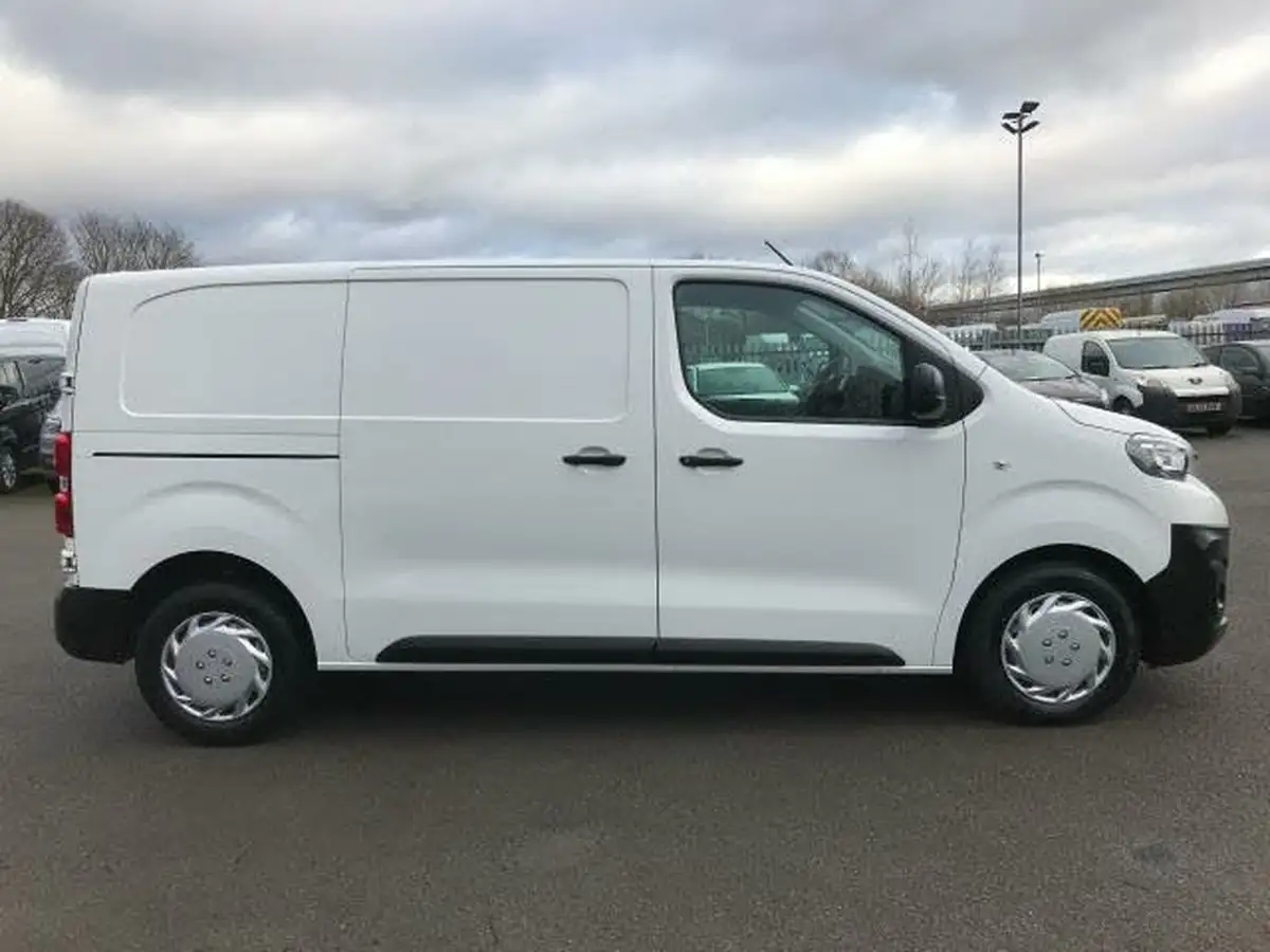 2020-peugeot-expert-20-bluehdi-professional-long-1400-20-bluehdi-eu6dt-panel-big-8