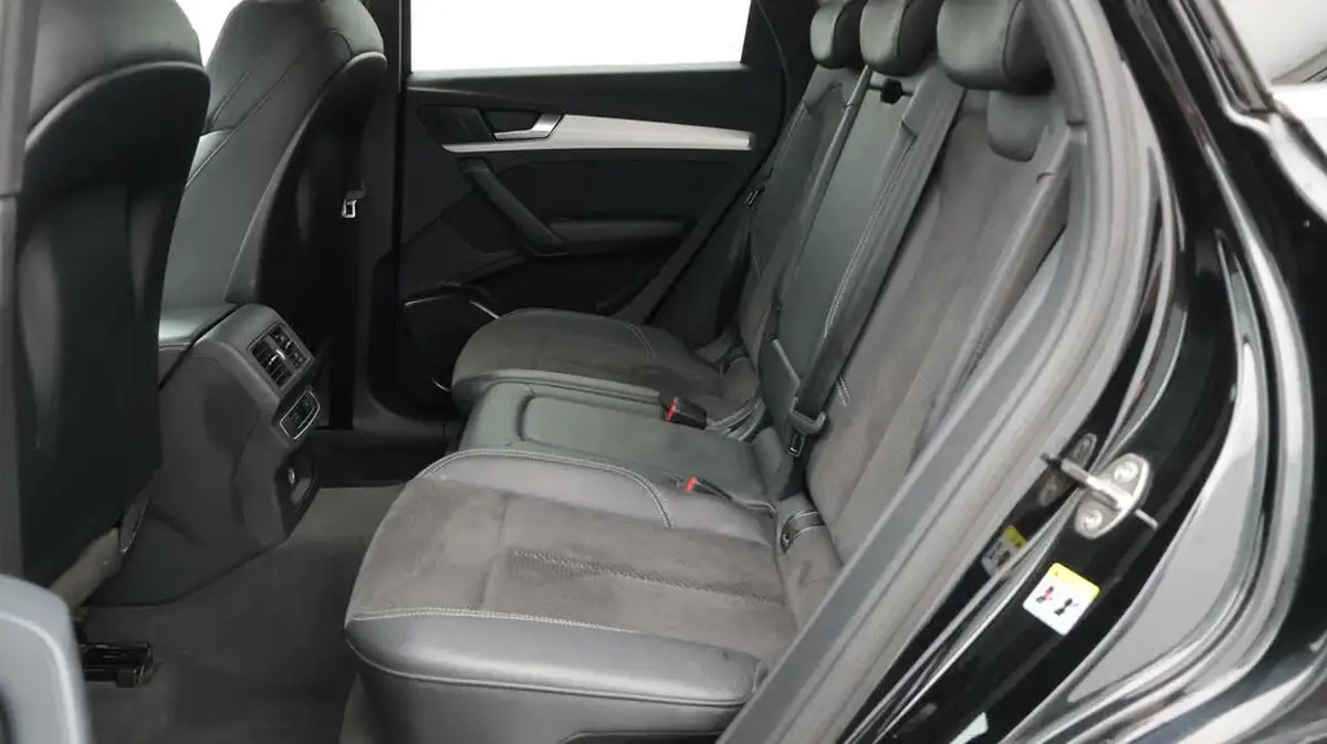 2020-audi-q5-20-50-tfsi-e-s-line-big-16