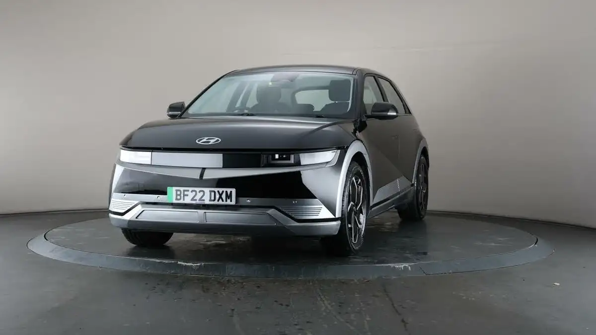 2022-hyundai-ioniq-5-e-premium-170ps-58kwh-rwd-big-36