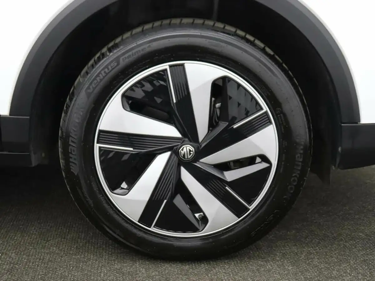 2023-mg-zs-suv-e-se-ev-176ps-big-8