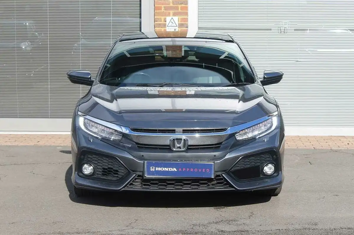 2018-honda-civic-15-vtec-turbo-prestige-cvt-big-5