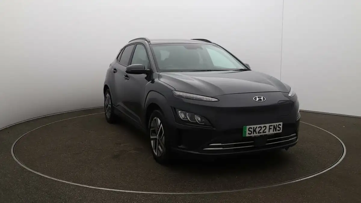2022-hyundai-kona-e-premium-204ps-64kwh-7kw-obc-big-34