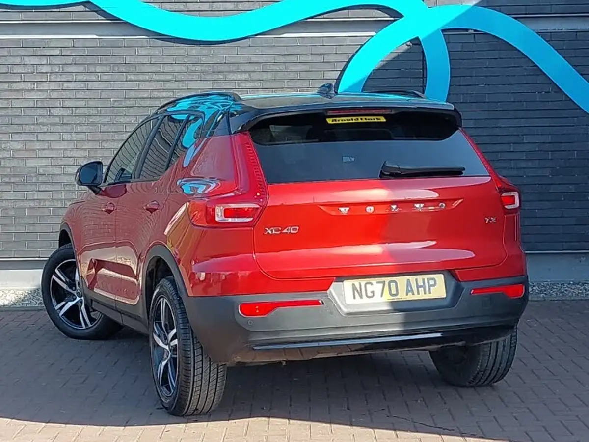 2021-volvo-xc40-15-t3-r-design-163bhp-geartronic-big-1