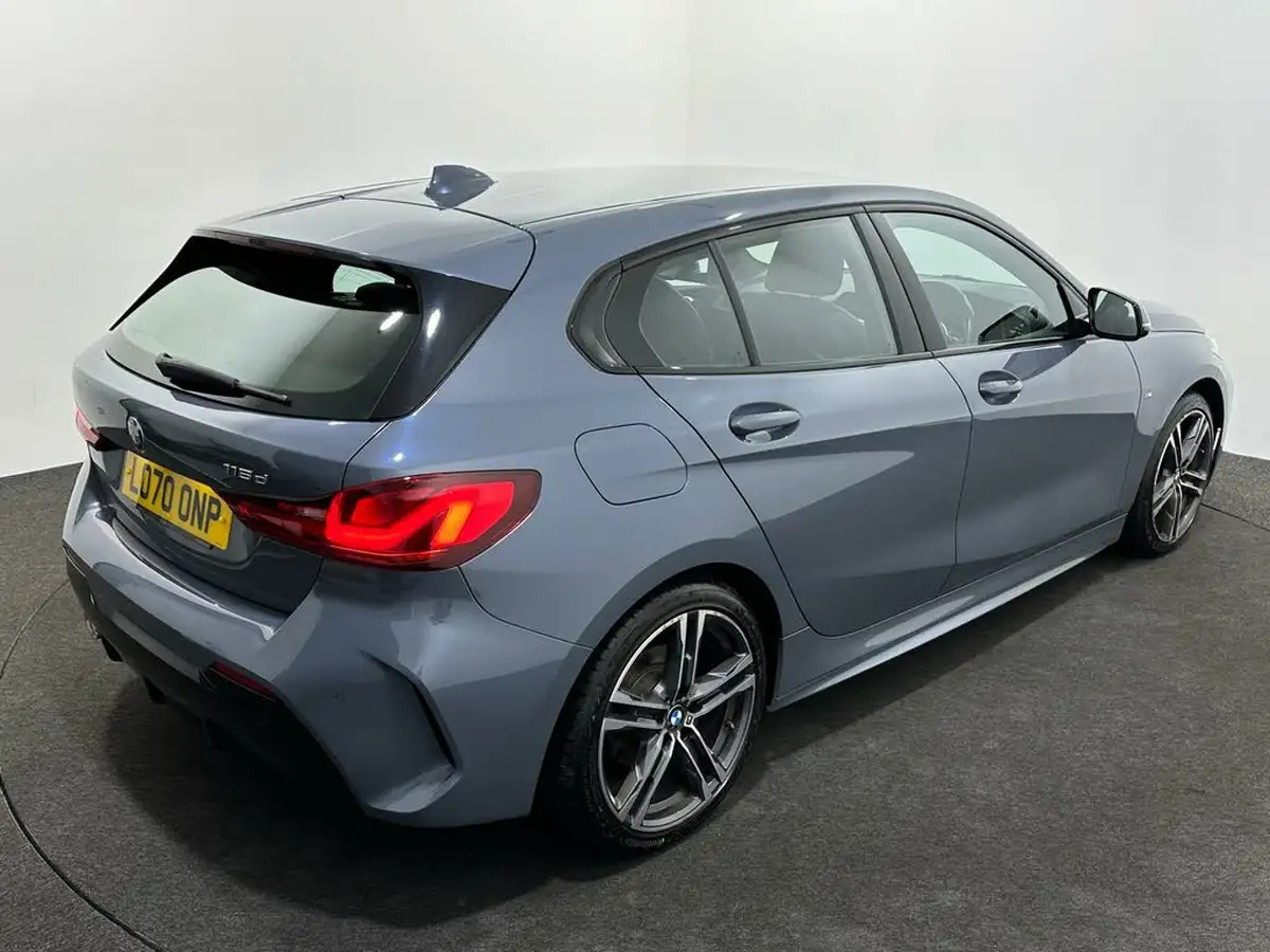 2021-bmw-1-series-15td-116d-m-sport-big-49