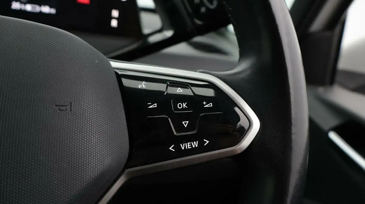 2021-volkswagen-id3-e-life-204ps-58kwh-pro-performance-big-26