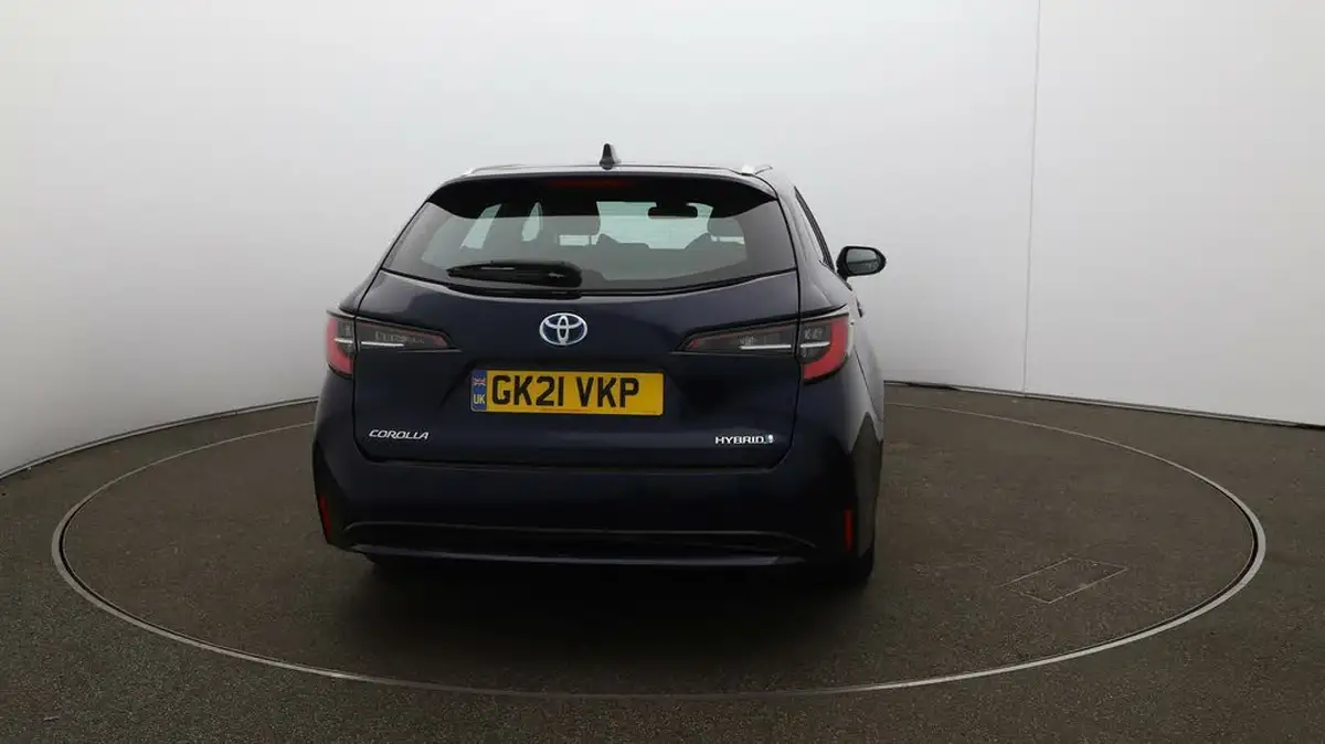 2021-toyota-corolla-18-vvt-i-icon-spare-wheel-touring-sports-5d-big-6