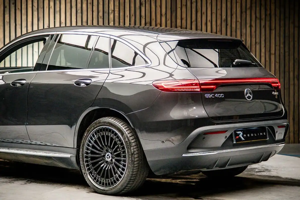 2022-mercedes-benz-eqc-e-eqc-400-amg-line-premium-plus-big-16