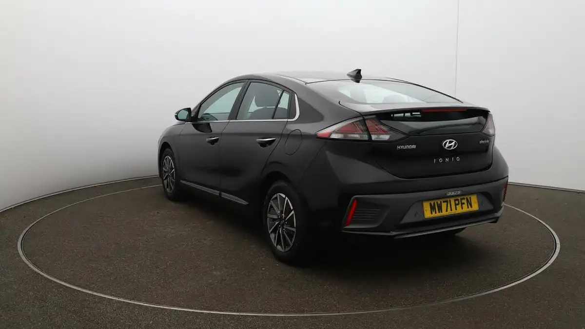 2021-hyundai-ioniq-e-premium-electric-100kw-big-52