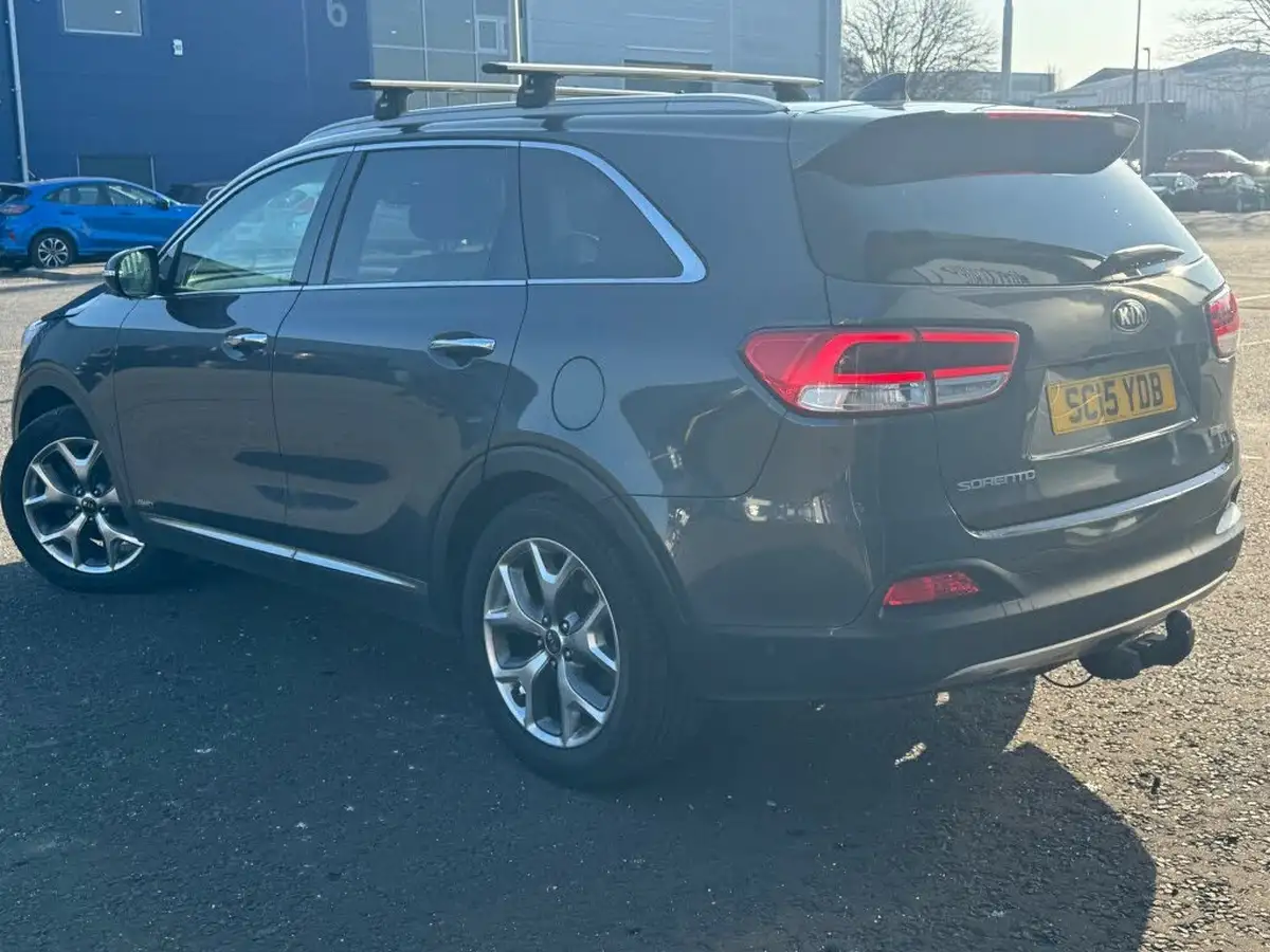 2015-kia-sorento-22-crdi-kx-4-197bhp-awd-isg-big-6