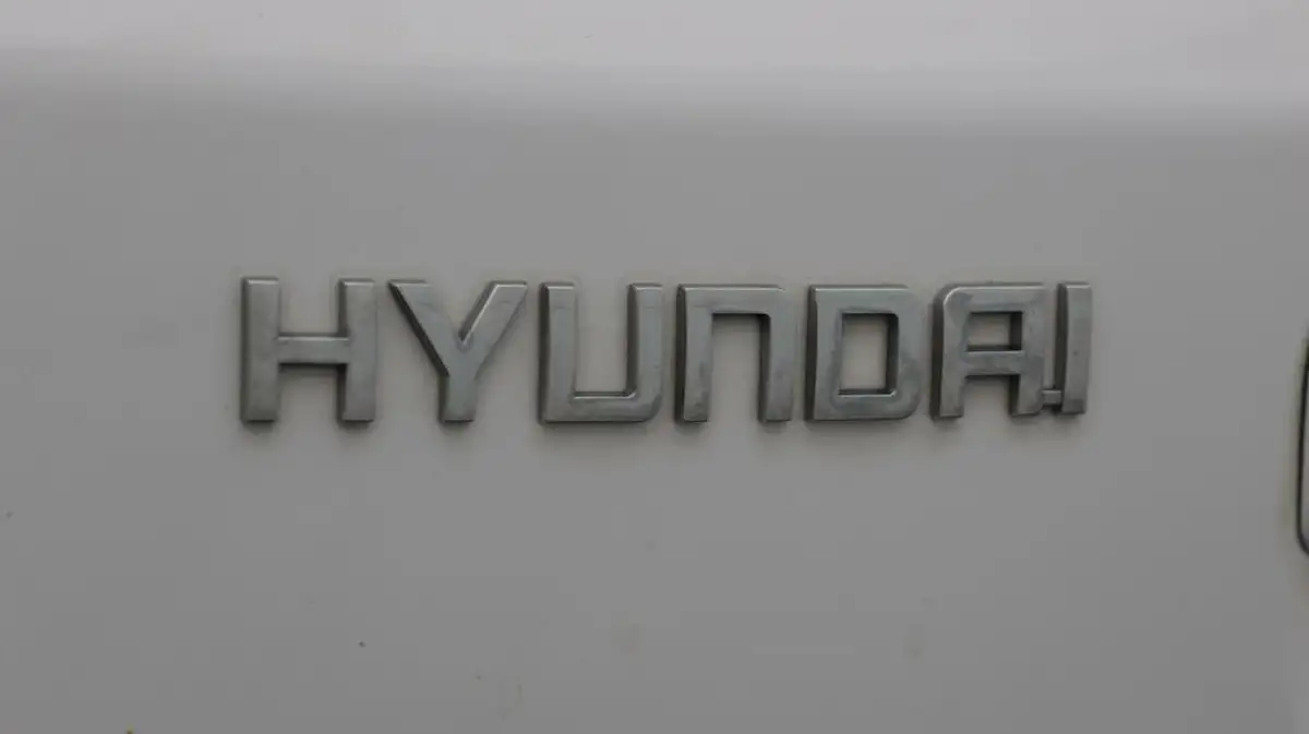 2022-hyundai-kona-e-premium-204ps-64kwh-7kw-obc-big-21