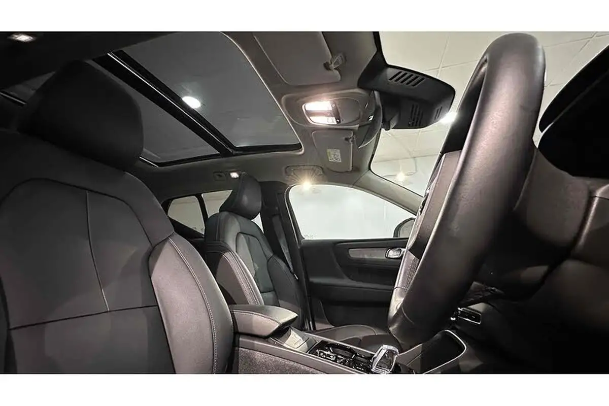 2023-volvo-xc40-20-b4-ultimate-big-33