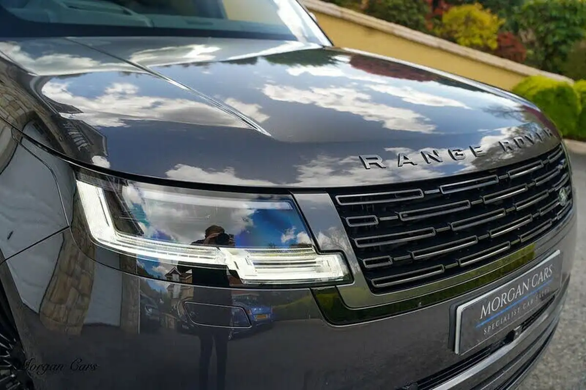 2023-land-rover-range-rover-30-d350-hse-big-23