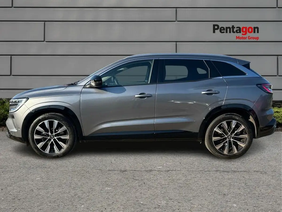 2024-renault-austral-12-techno-big-11