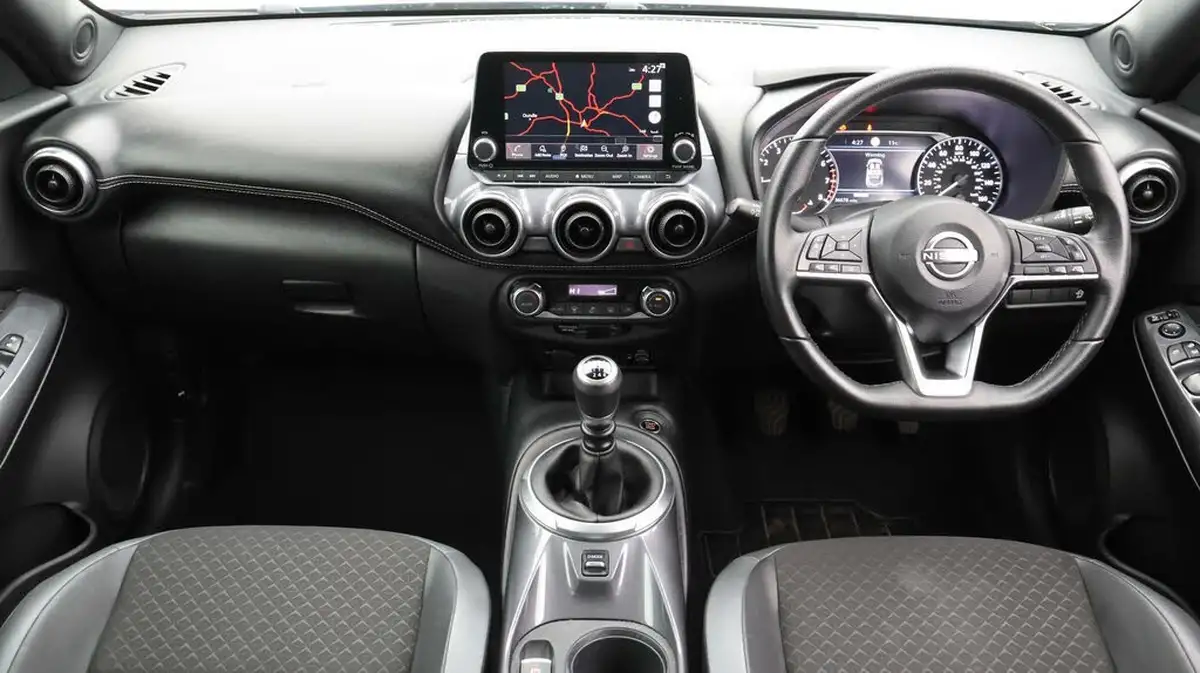 2023-nissan-juke-10-dig-t-n-connecta-big-13