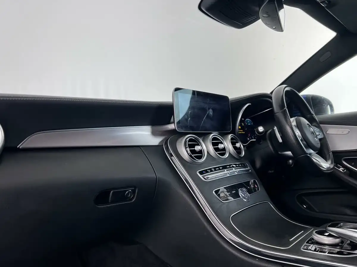 2018-mercedes-benz-c-class-20d-c220d-amg-line-premium-plusss-coupe-2d-big-15