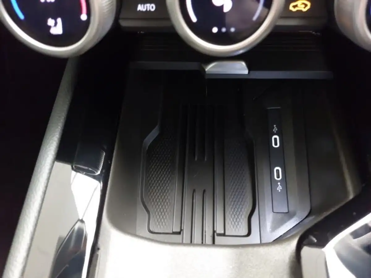 2024-skoda-superb-20tdi-se-l-150ps-scr-estate-dsg-big-16