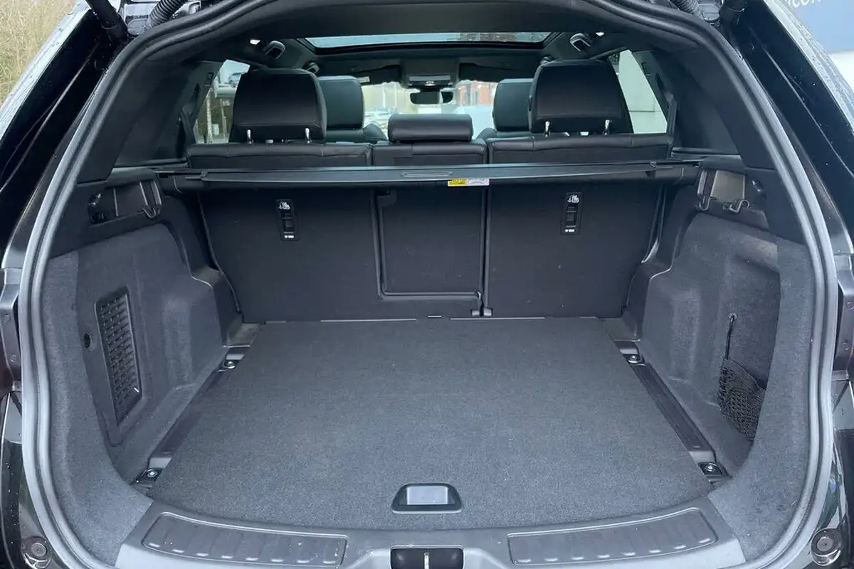 2024-land-rover-discovery-sport-15-p270e-dynamic-hse-big-30