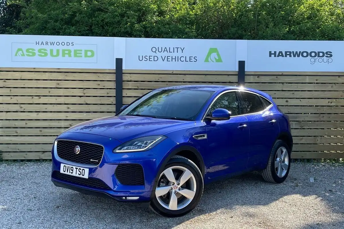 2019-jaguar-e-pace-20-i4d-r-dynamic-se-180ps-awd-auto-big-10